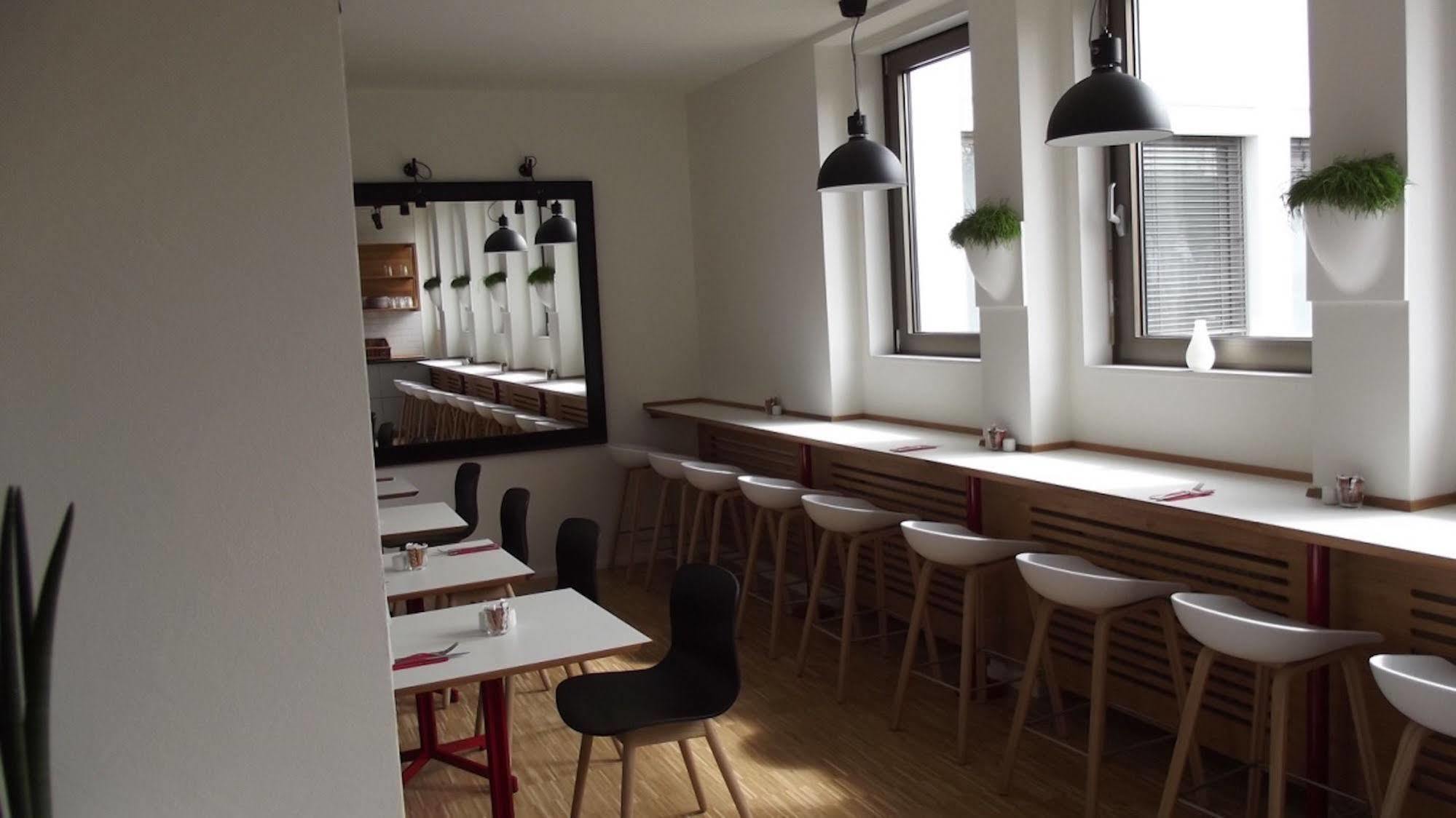 Hotel Am Engelberg Winterbach  Екстериор снимка